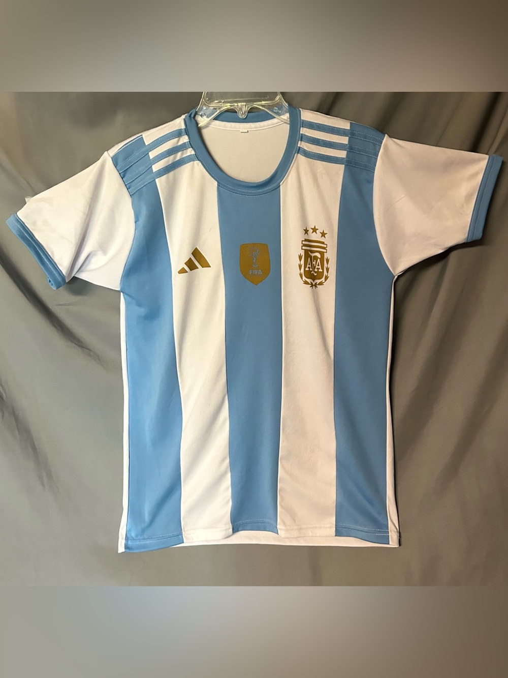 Lionel Messi,Argentina AFA,FIFA, soccer ,futbol Adidas,Adult jersey 
size medium